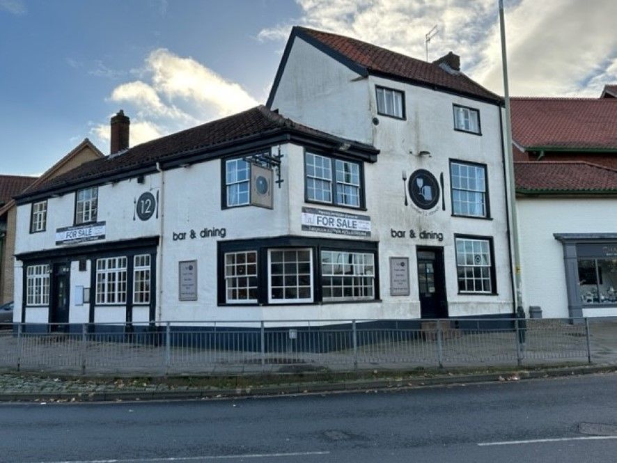 Pub/bar for sale in 12 Farmers Avenue, Norwich, Norfolk NR1, £250,000