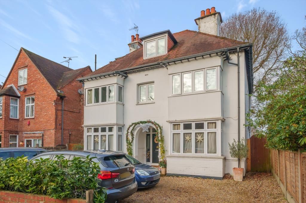 6 bed detached house for sale in Camberley, Surrey GU15, £1,000,000