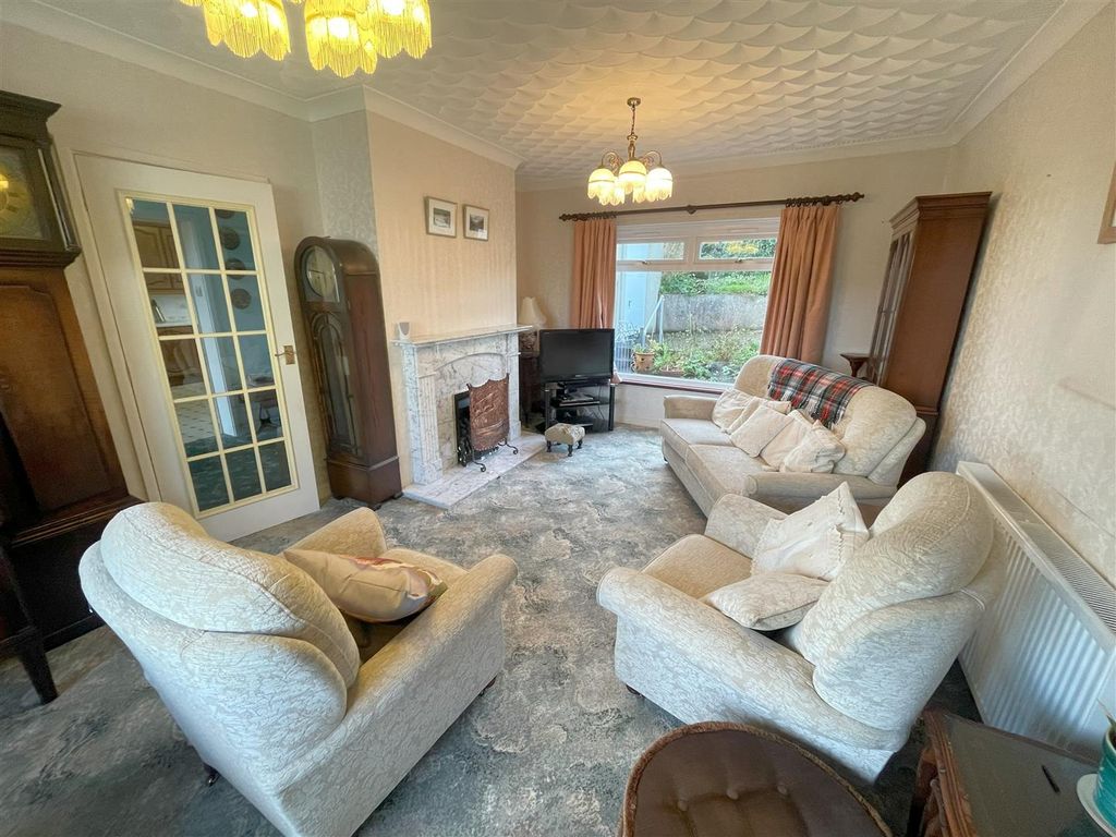 3 bed detached house for sale in Vicarage Meadow, Fowey PL23, £485,000