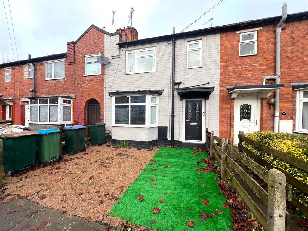 3 bed terraced house for sale in Bolingbroke Road, Coventry CV3, £215,000