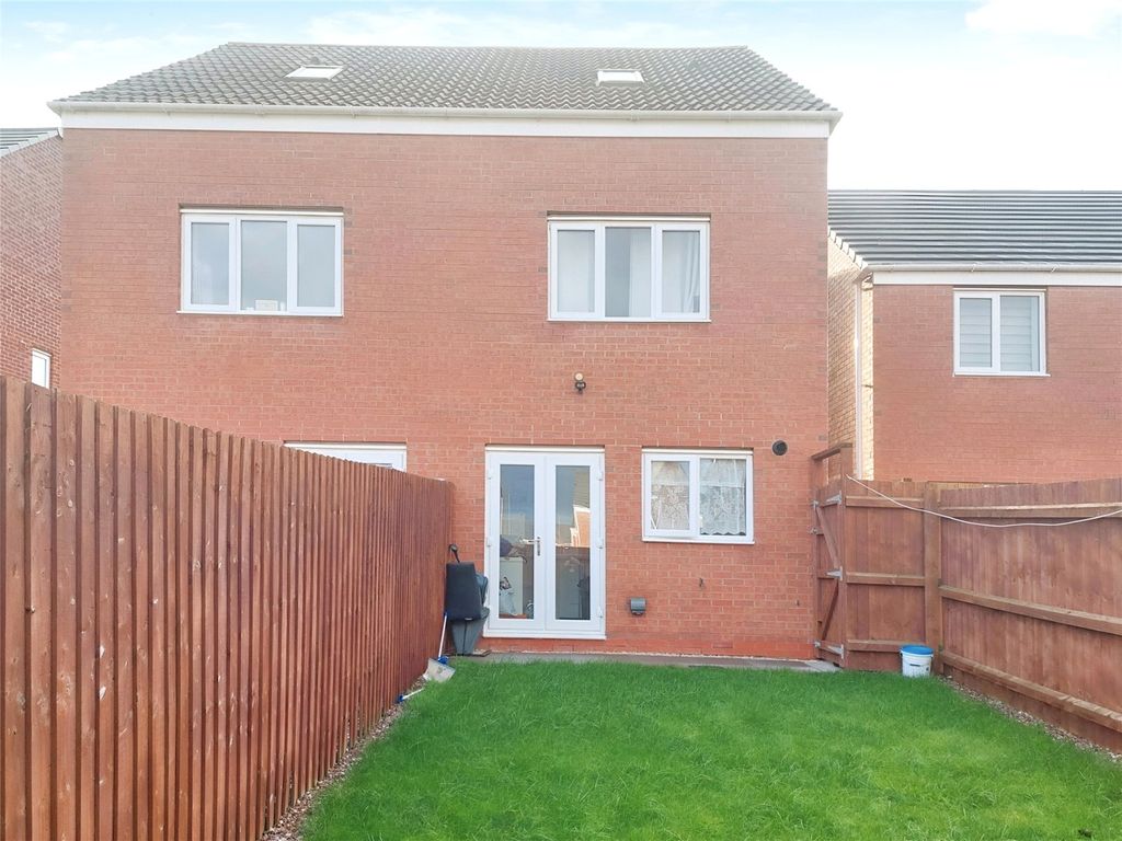 3 bed semi-detached house for sale in Leconfield Wharf, Wolverhampton, West Midlands WV2, £215,000
