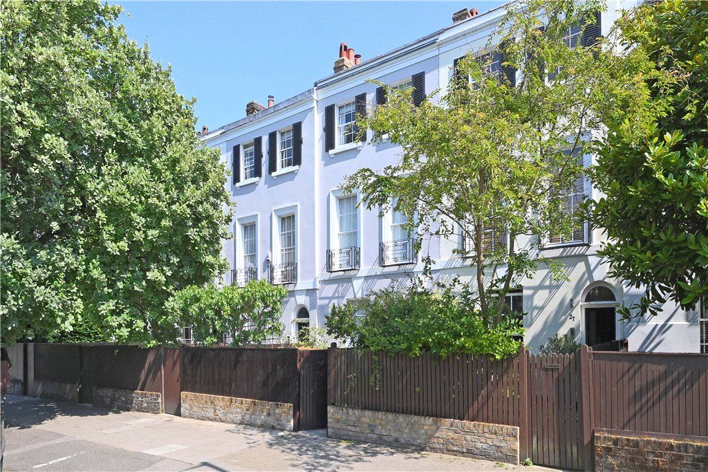 5 bed terraced house to rent in St. Johns Wood Terrace, St John