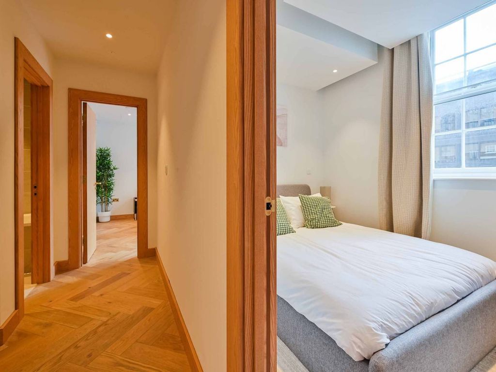 2 bed flat to rent in Baker Street, W1, Baker Street W1U, £12,500 pcm