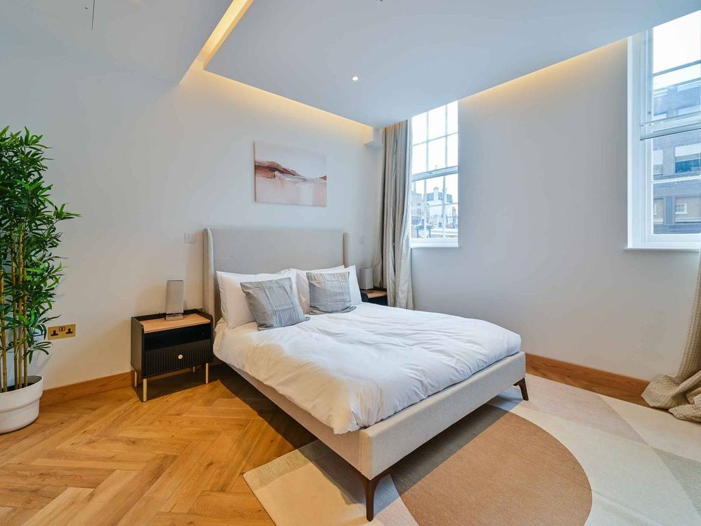 2 bed flat to rent in Baker Street, W1, Baker Street W1U, £10,000 pcm