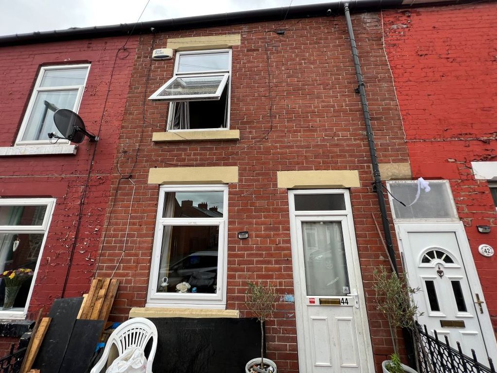 3 bed terraced house for sale in 44 Co-Operative Street Goldthorpe, Rotherham, South Yorkshire S63, £52,000
