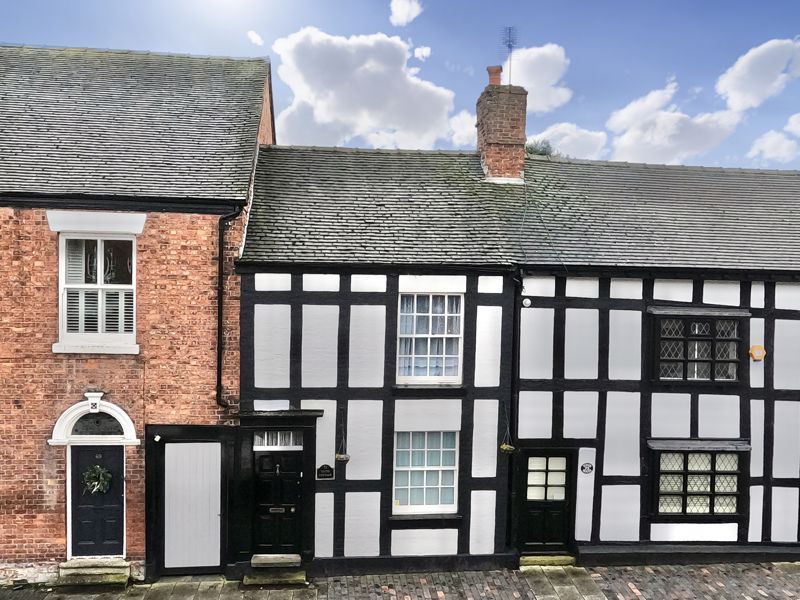 3 bed property for sale in Globe Cottage, Welsh Row, Nantwich, Cheshire CW5, £440,000