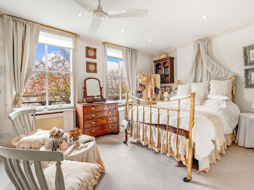 4 bed terraced house for sale in Grosvenor Road, Chelsea Embankment SW1V, £3,000,000