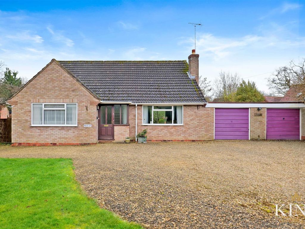 3 bed detached bungalow for sale in Middletown Lane, Sambourne, Redditch B96, £550,000