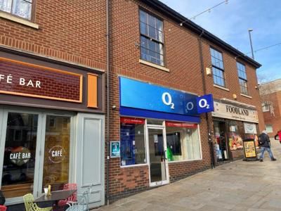 Retail premises to let in 2A Market Street, Wellingborough, Northamptonshire NN8, £25,000 pa