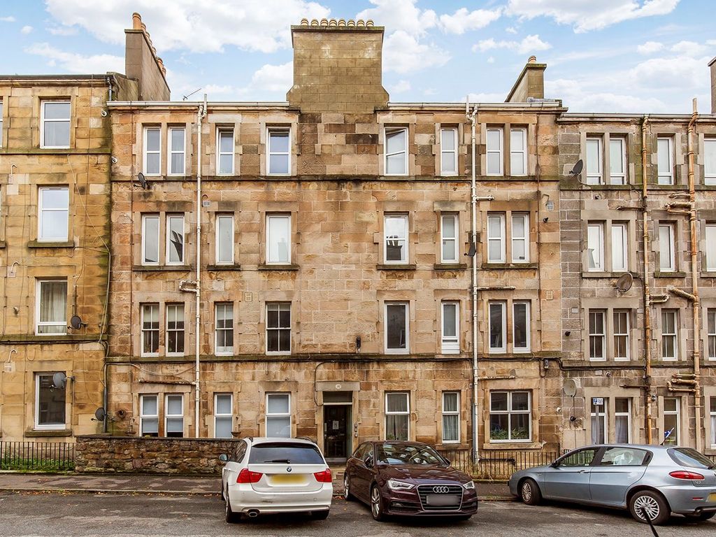 1 bed flat for sale in Wardlaw Place, Edinburgh EH11, £127,999