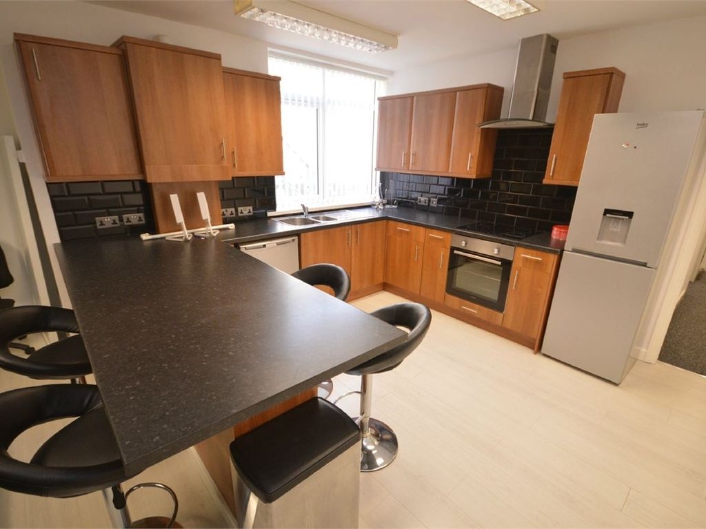 4 bed flat to rent in Norfolk Street, Sunderland SR1, £1,820 pcm