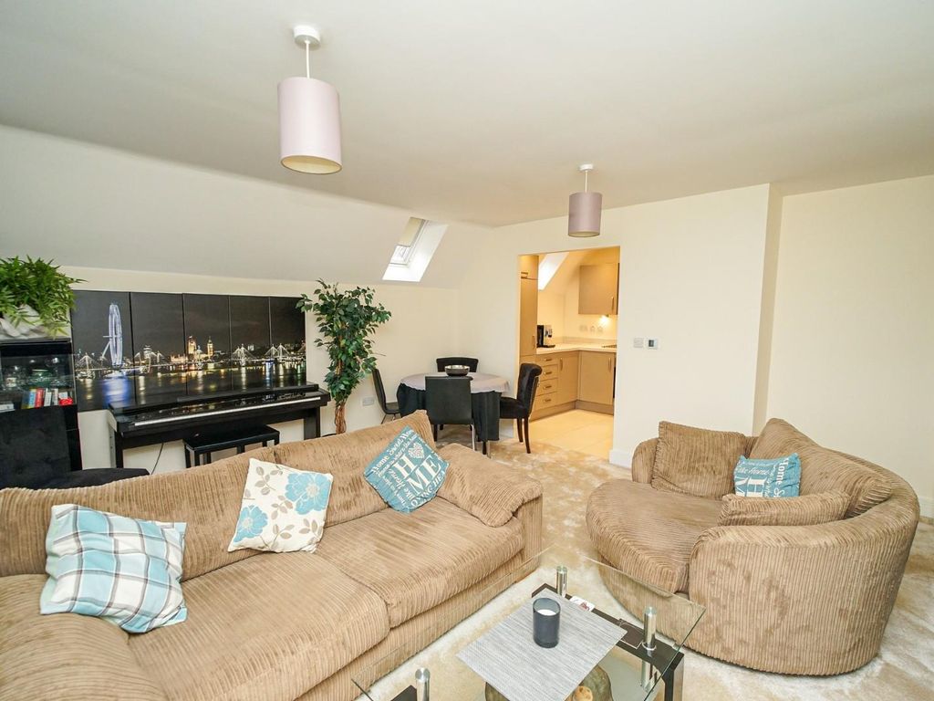 2 bed flat for sale in Town Bridge Mill, Leighton Road, Leighton Buzzard LU7, £220,000