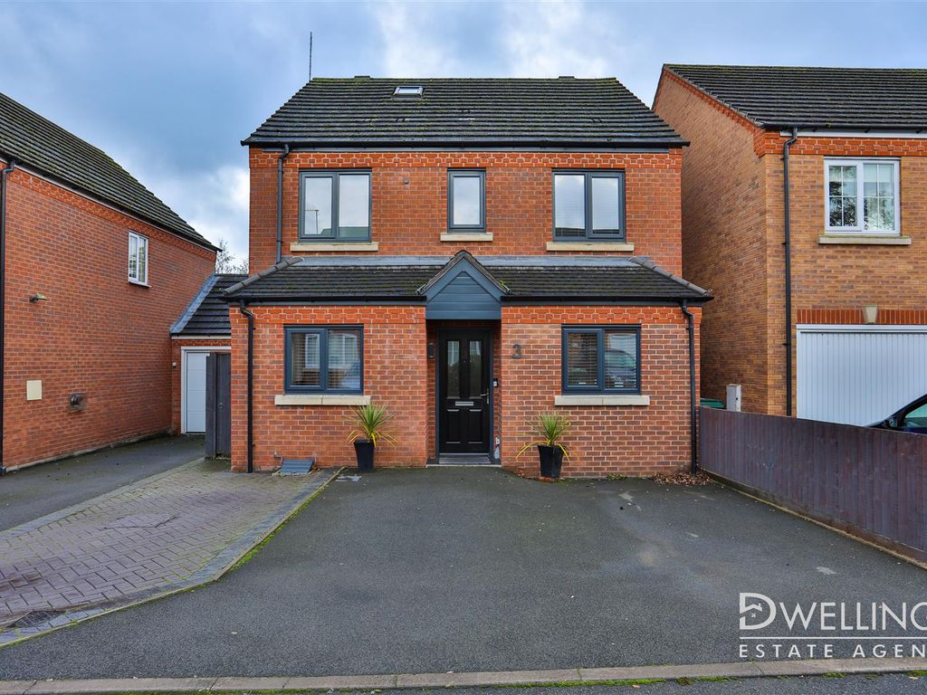 4 bed detached house for sale in Eaton Croft, Rugeley, Staffordshire WS15, £365,000