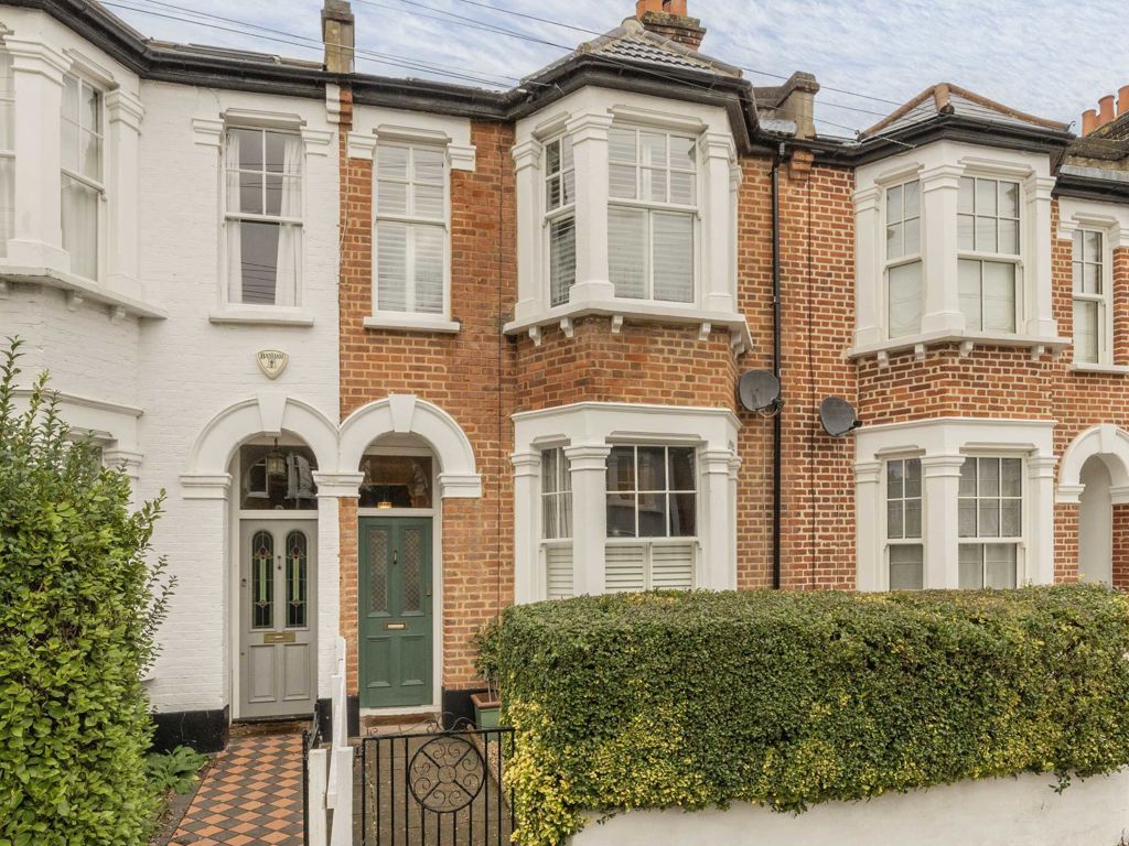 5 bed terraced house for sale in Hydethorpe Road, London SW12, £1,400,000