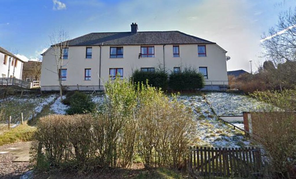 3 bed flat for sale in Grange Road, Fort William PH33, £150,000