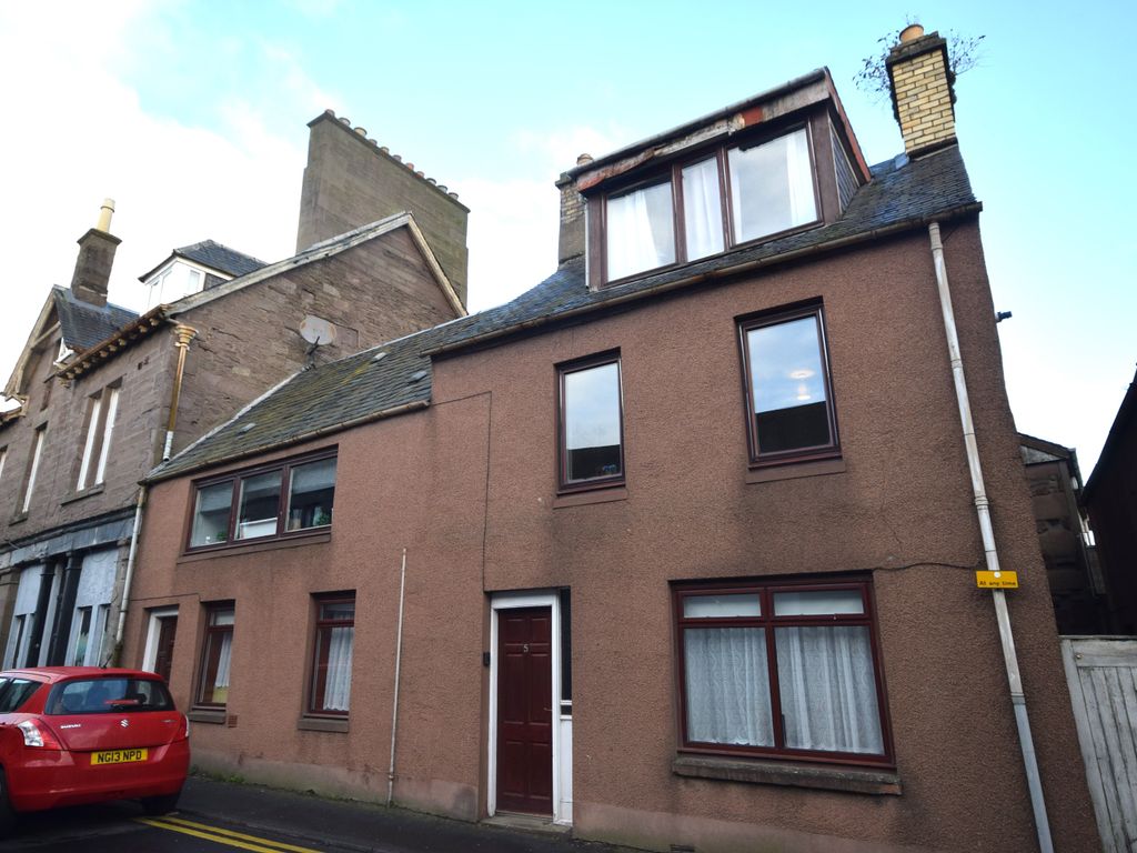 2 bed flat for sale in Causewayend, Coupar Angus, Blairgowrie PH13, £99,950