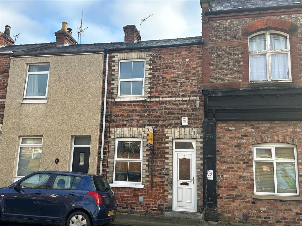 2 bed terraced house for sale in Bright Street, York YO26, £210,000