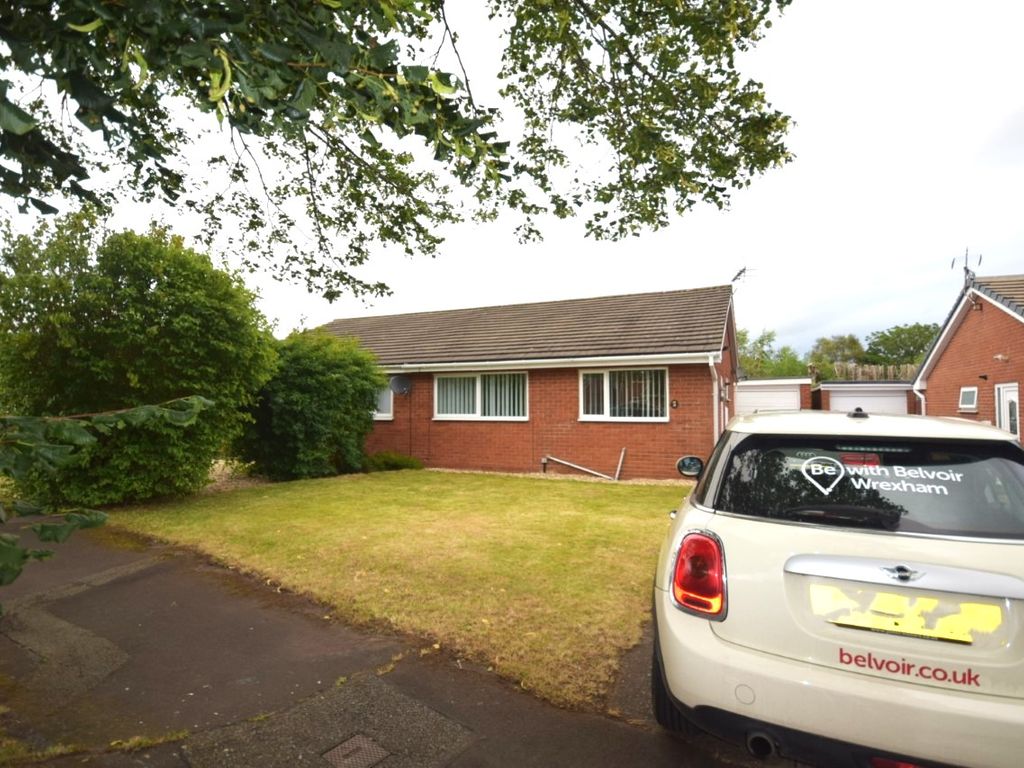 2 bed bungalow to rent in Mile Barn Road, Borras, Wrexham LL13, £850 pcm