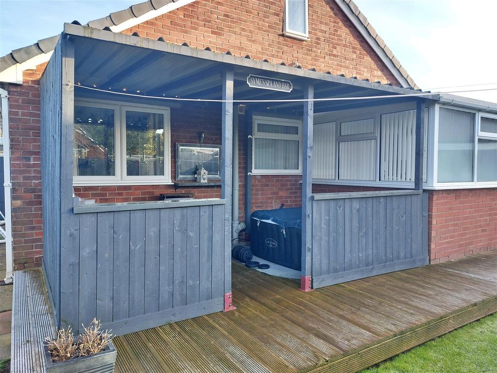 3 bed semi-detached bungalow for sale in Grange Close, Knott End-On-Sea, Poulton-Le-Fylde FY6, £225,000