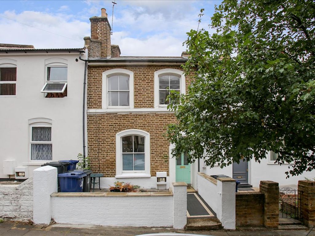 2 bed terraced house for sale in Mill Hill Road, Acton W3, £480,000