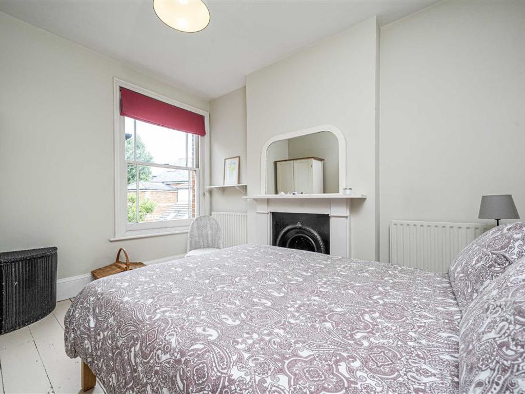 3 bed property for sale in Seymour Road, Hampton Wick, Kingston Upon Thames KT1, £1,095,000