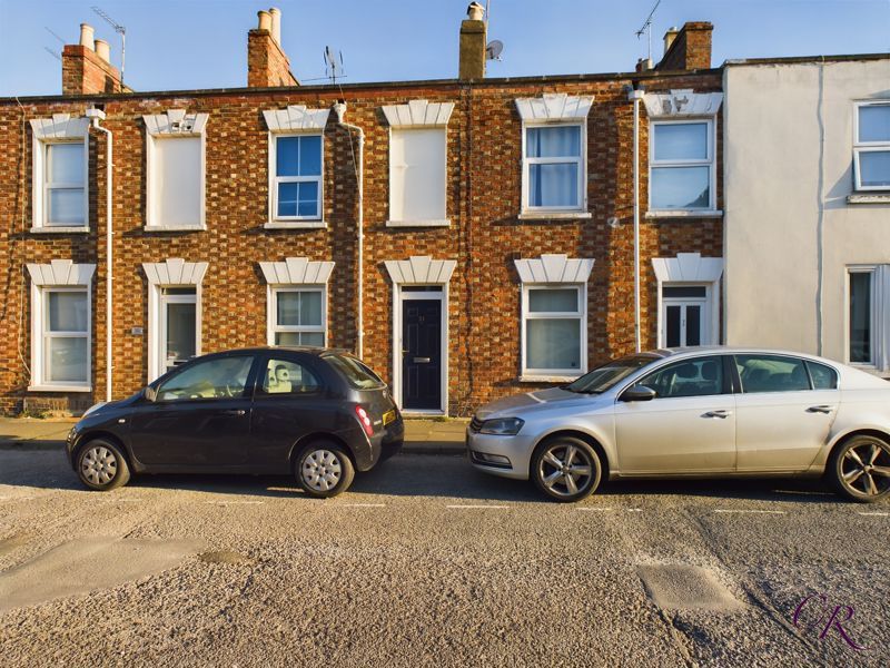 2 bed terraced house for sale in Albert Street, Cheltenham GL50, £235,000