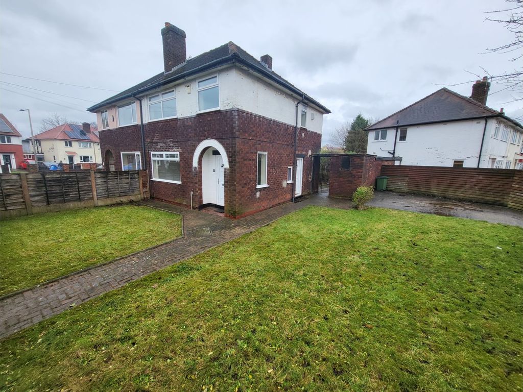 3 bed semi-detached house for sale in Granville Road, Cheadle SK8, £289,000