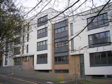 2 bed flat to rent in Great Dovehill, Glasgow G1, £1,195 pcm