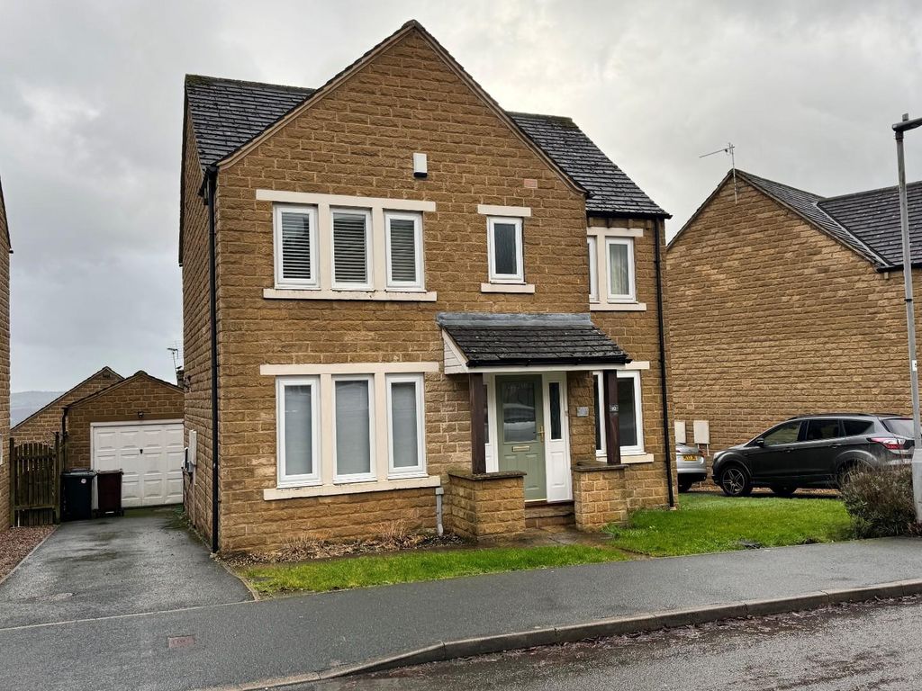 4 bed detached house to rent in Whitestone Drive, East Morton, Keighley BD20, £1,600 pcm