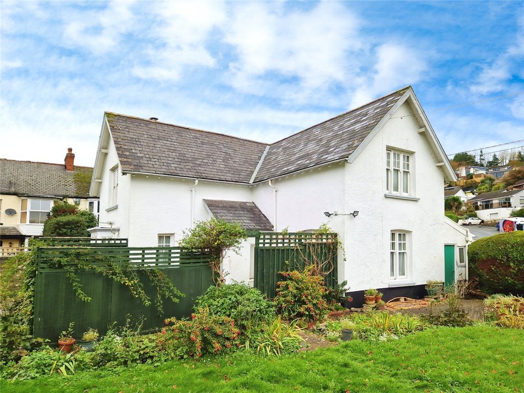 4 bed detached house for sale in Bishops Tawton, Barnstaple EX32, £475,000
