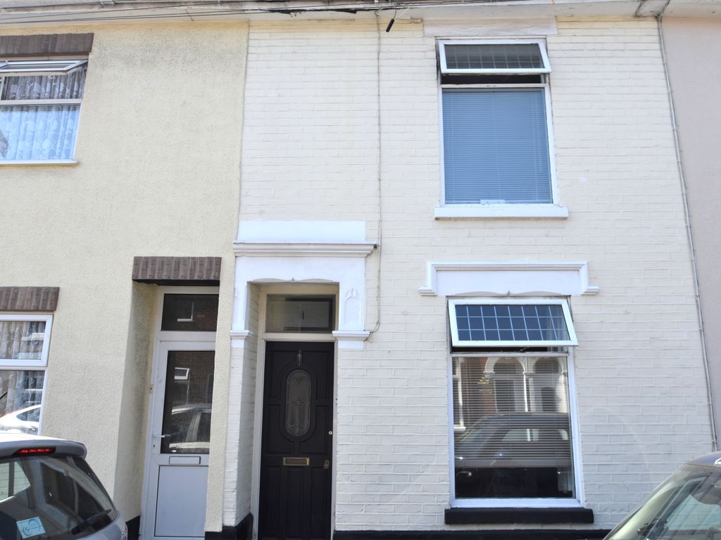 2 bed terraced house to rent in Liverpool Road, Portsmouth PO1, £1,150 pcm