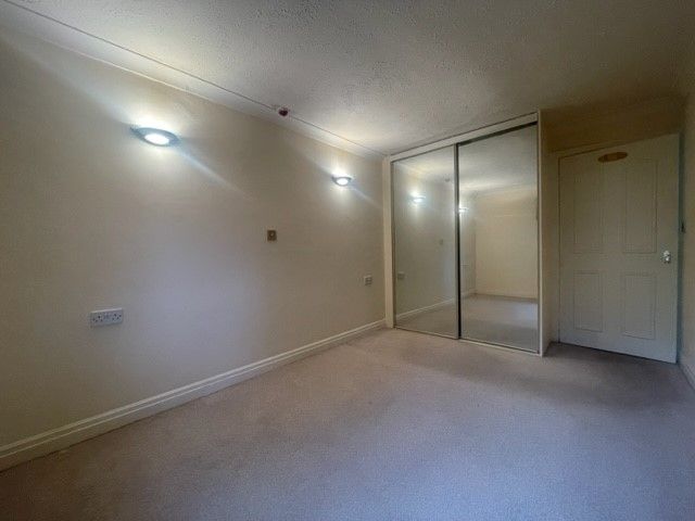 1 bed flat for sale in Heath Road, Bebington, Wirral CH63, £60,000