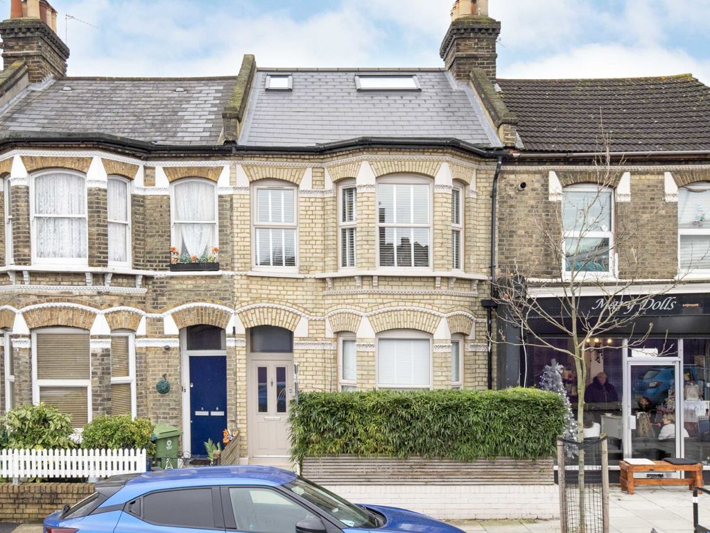 4 bed terraced house for sale in Commercial Way, London SE15, £950,000