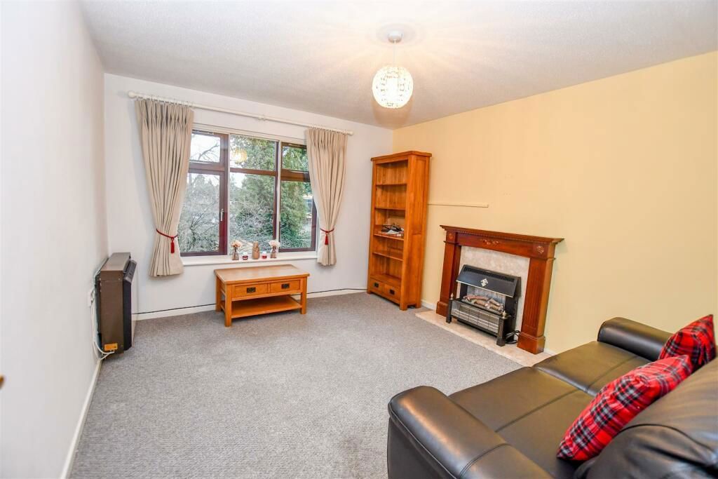 1 bed flat for sale in Beaconsfield Road, St.Albans AL1, £95,000