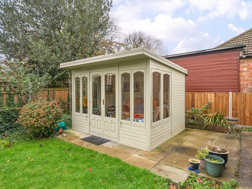2 bed cottage for sale in Village Road, Bromham MK43, £350,000