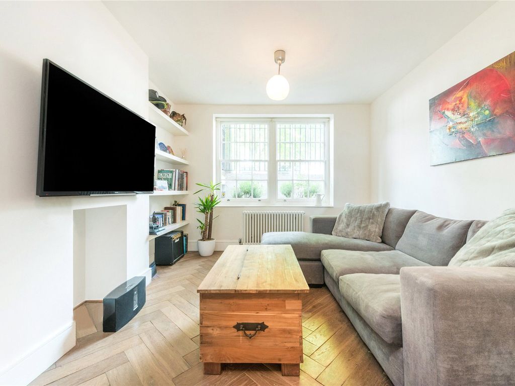 1 bed flat to rent in Cloudesley Square, Islington N1, £2,250 pcm