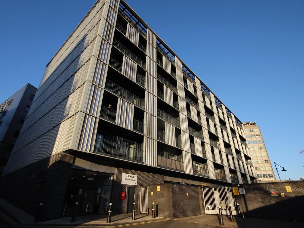 2 bed flat for sale in The Hub, Clive Passage Way, Birmingham B4, £190,000