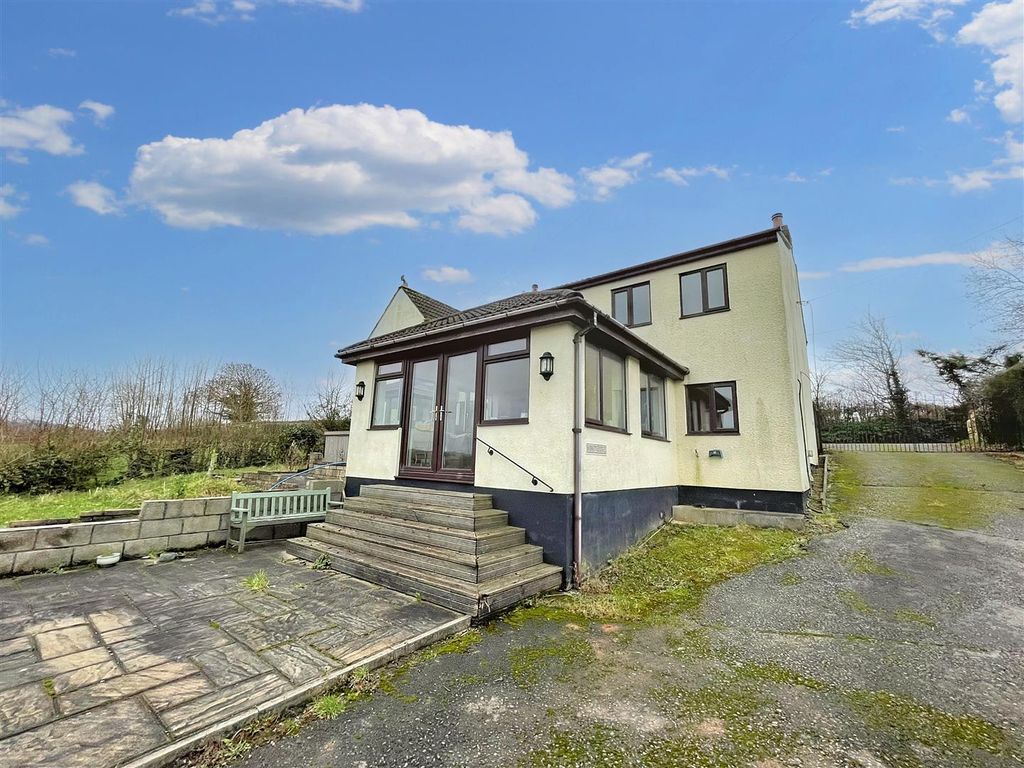 4 bed property for sale in Knowle Hill, Chew Magna, Bristol BS40, £595,000