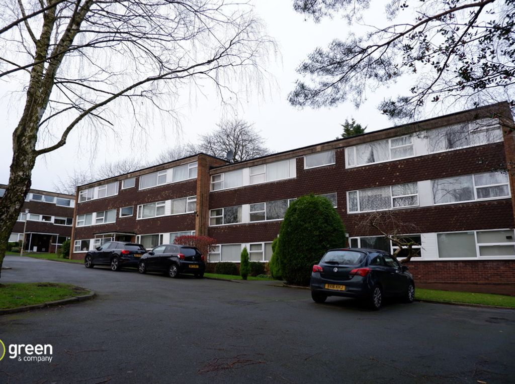 2 bed flat for sale in Lichfield Road, Sutton Coldfield B74, £160,000