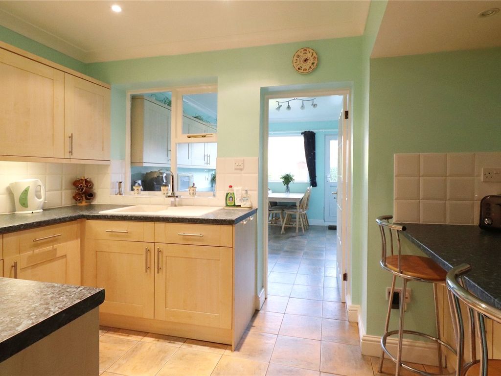 4 bed terraced house for sale in Pickford Lane, Bexleyheath, Kent DA7, £475,000