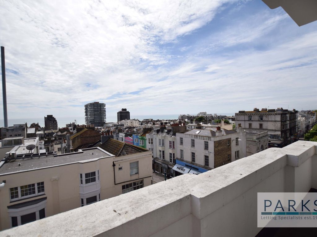 2 bed flat to rent in Mitre House, Western Road, Brighton, East Sussex BN1, £1,995 pcm