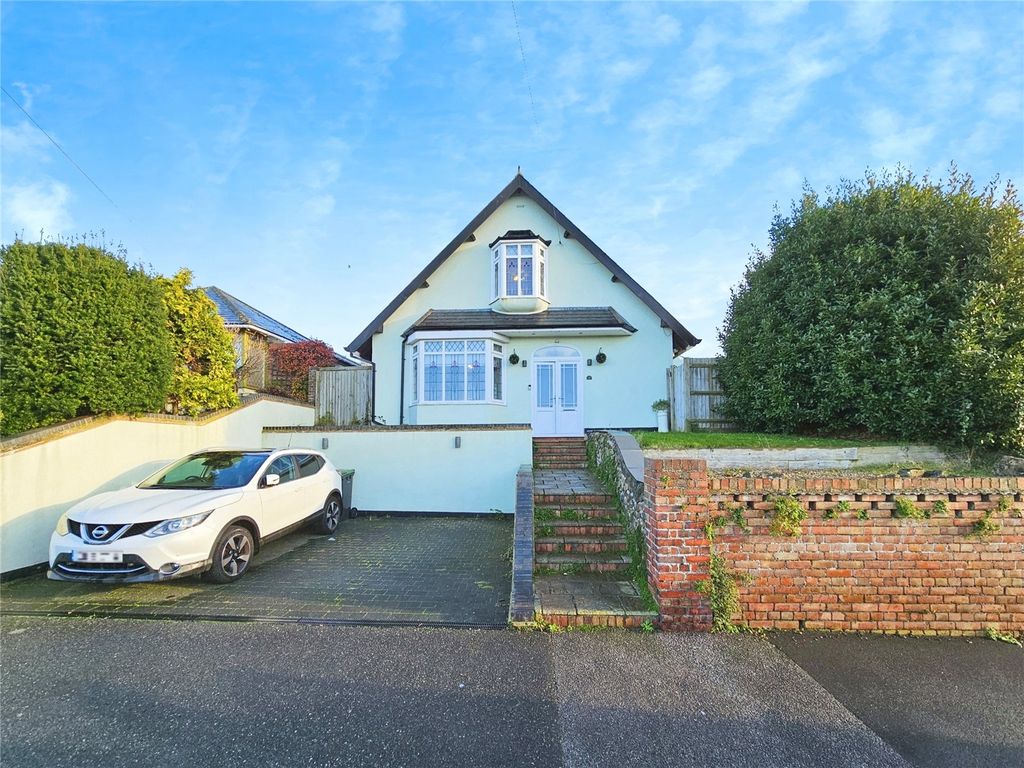 3 bed detached house for sale in Chilton Lane, Ramsgate, Kent CT11, £400,000