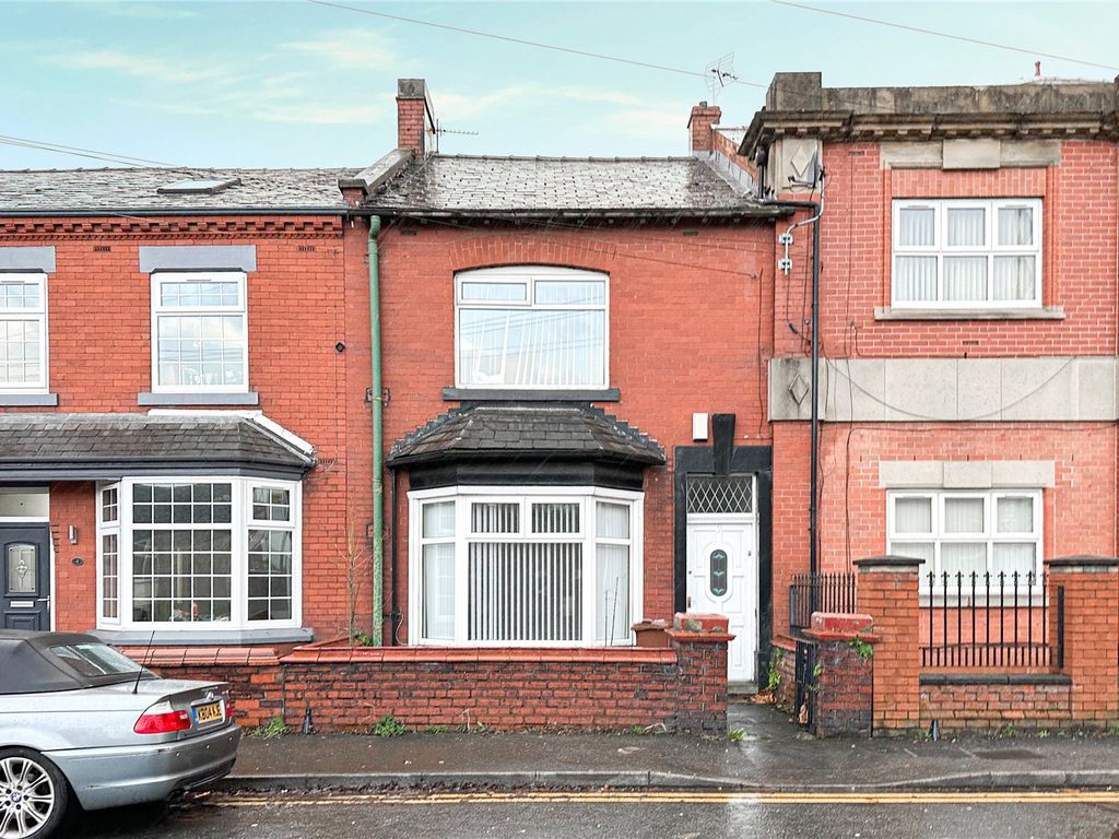 2 bed terraced house for sale in Eaves Lane, Chadderton, Oldham, Greater Manchester OL9, £140,000
