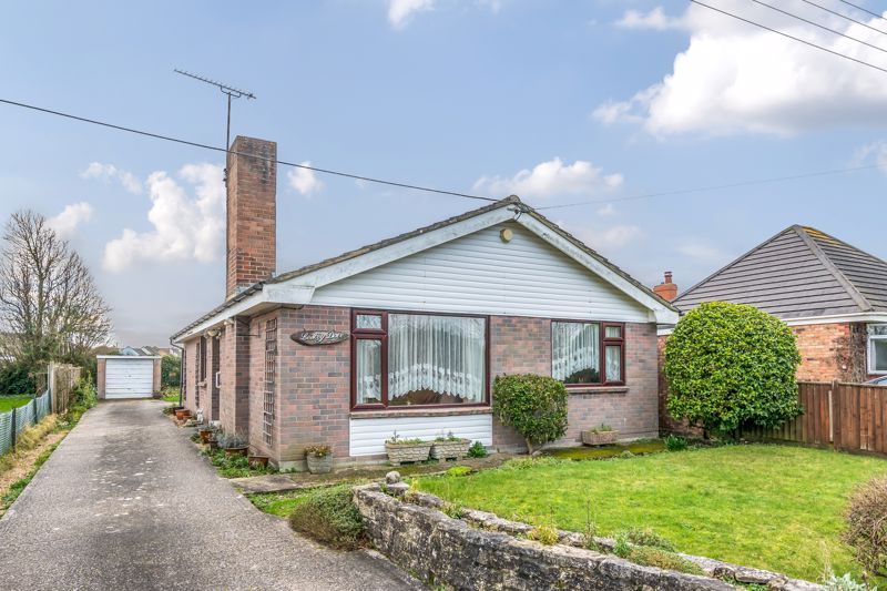 3 bed bungalow for sale in East Burton Road, Wool BH20, £425,000