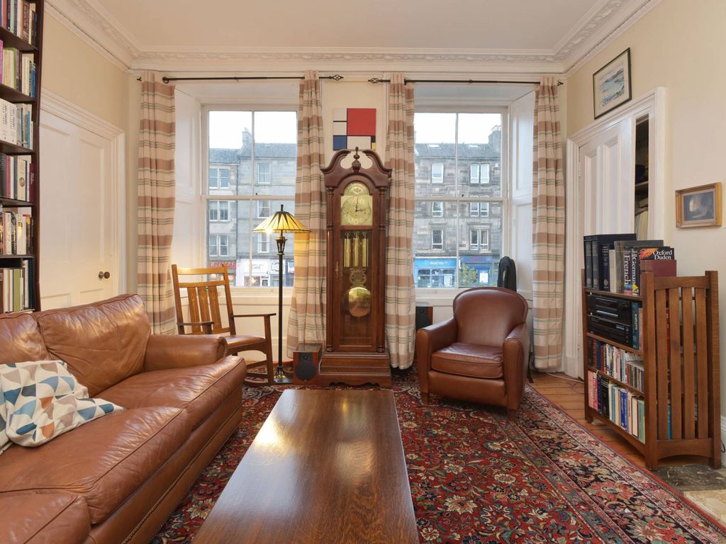 3 bed flat for sale in Leith Walk, Leith, Edinburgh EH6, £300,000