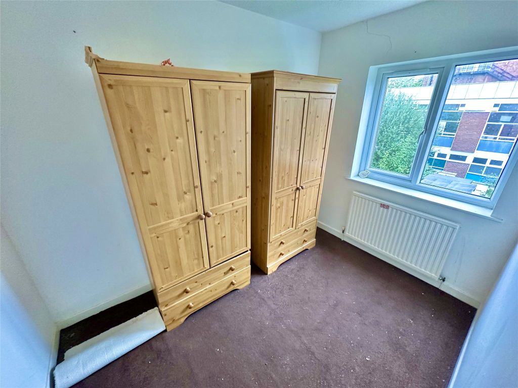 2 bed flat for sale in Lorne Road, Prenton, Merseyside CH43, £104,950