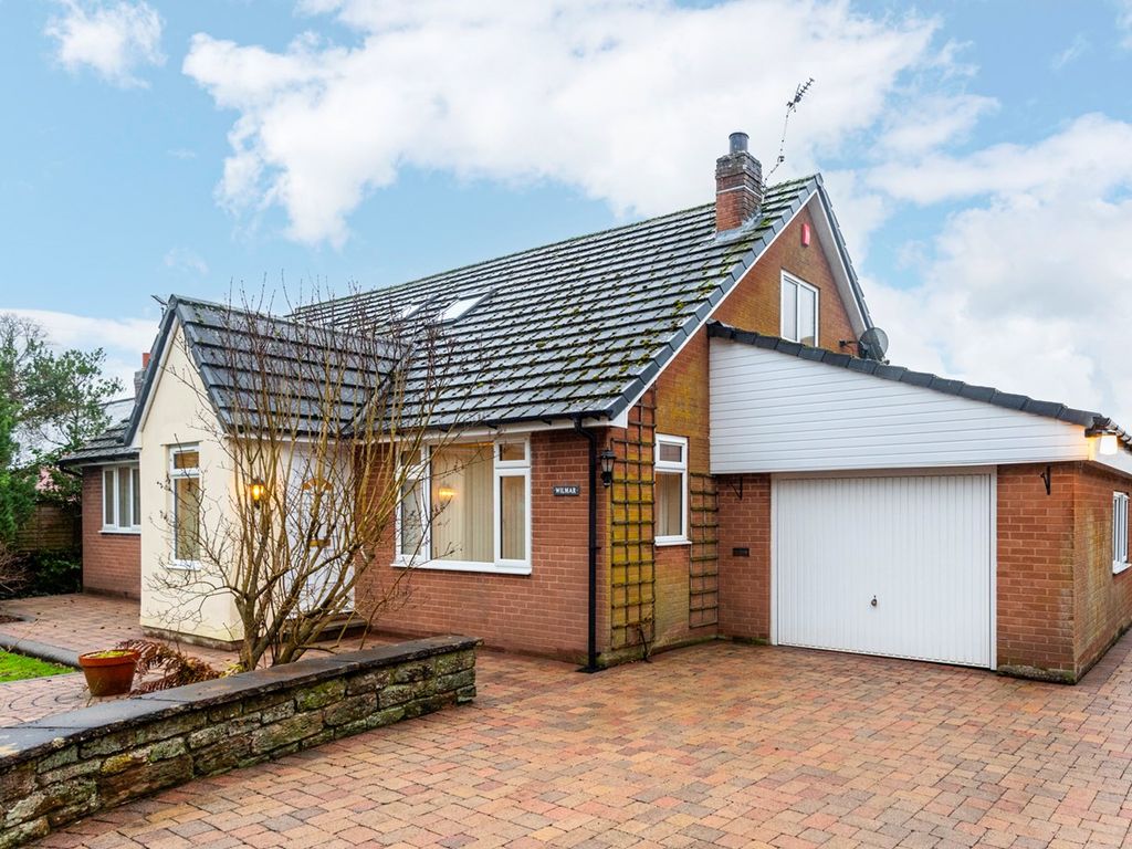 3 bed bungalow for sale in Irthington, Carlisle CA6, £415,000