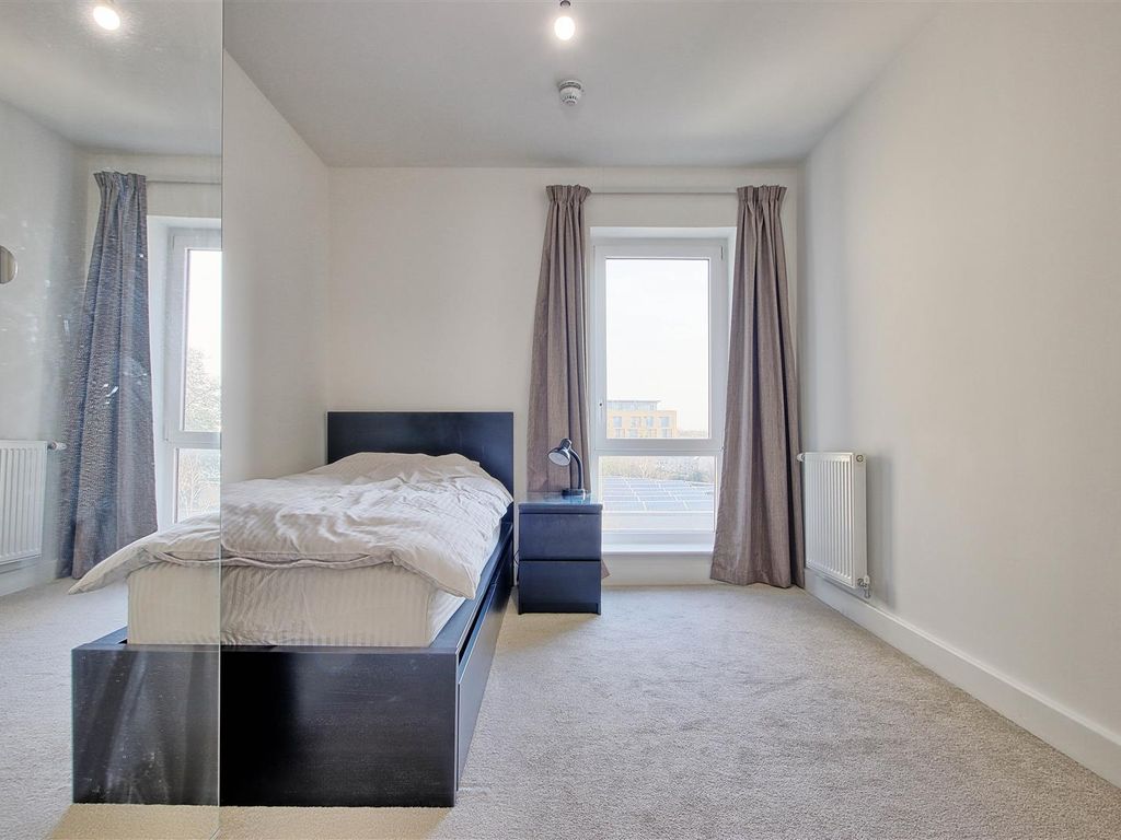 2 bed flat for sale in Beacon Rise, 160 Newmarket Road, Cambridge CB5, £480,000