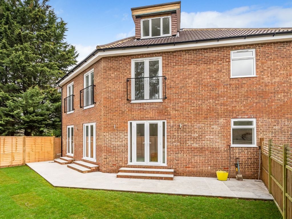 New home, 2 bed maisonette for sale in Trinity Close, Bromley Common, Kent BR2, £500,000