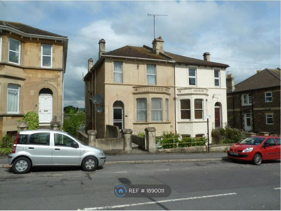 9 bed semi-detached house to rent in Lower Oldfield Park, Bath BA2, £5,490 pcm
